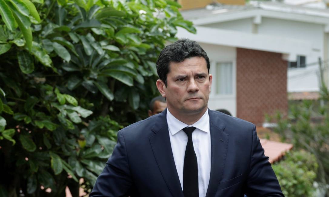 Moro sai de férias para montar ministério e só deve pedir exoneração em janeiro