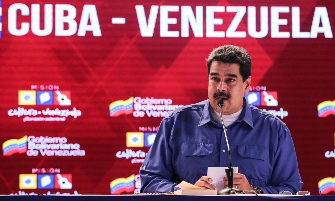Presidente da Venezuela, Nicolás Maduro, durante reunião sobre laços com Cuba em Caracas Foto: HANDOUT / REUTERS