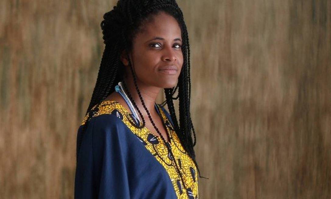 Djamila Ribeiro é autora do best-seller 'Quem tem medo do feminismo negro' Foto: Marcos Alves / Agência O Globo