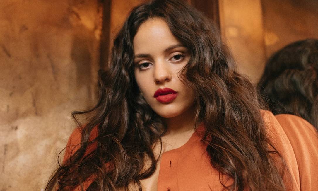 A cantora espanhola Rosalía, que acaba de lançar seu segundo álbum, 'El mal querer' Foto: Divulgação
