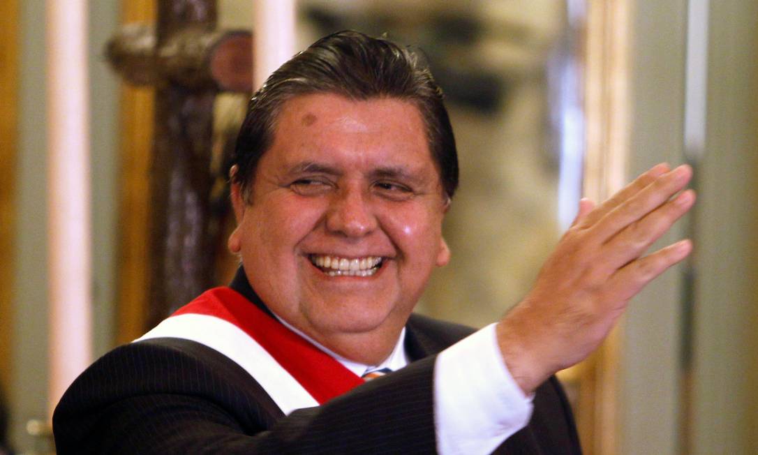 Alan García, durante sua posse presidencial, em 2010 Foto: MARIANA BAZO / REUTERS