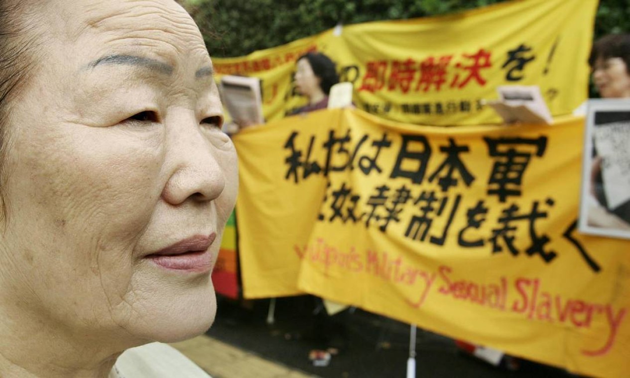 Tribunal sul-coreano manda Japão compensar 12 mulheres prostituídas na ocupação japonesa imagem