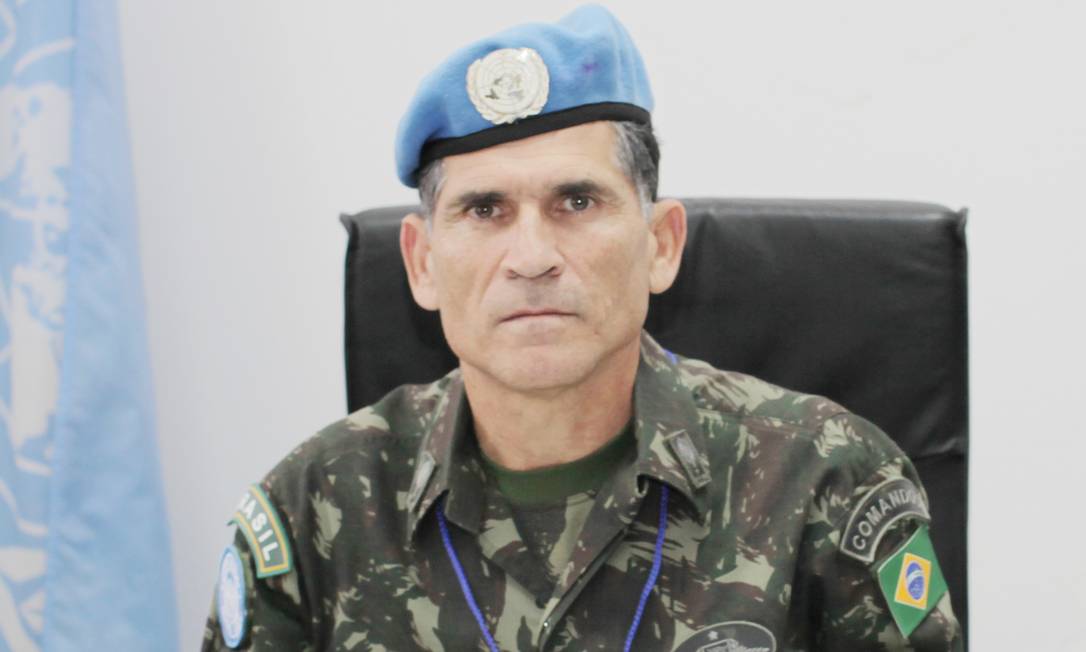 O general Carlos Alberto Santos Cruz comandou missões da ONU no Haiti e no Congo Foto: Infoglobo