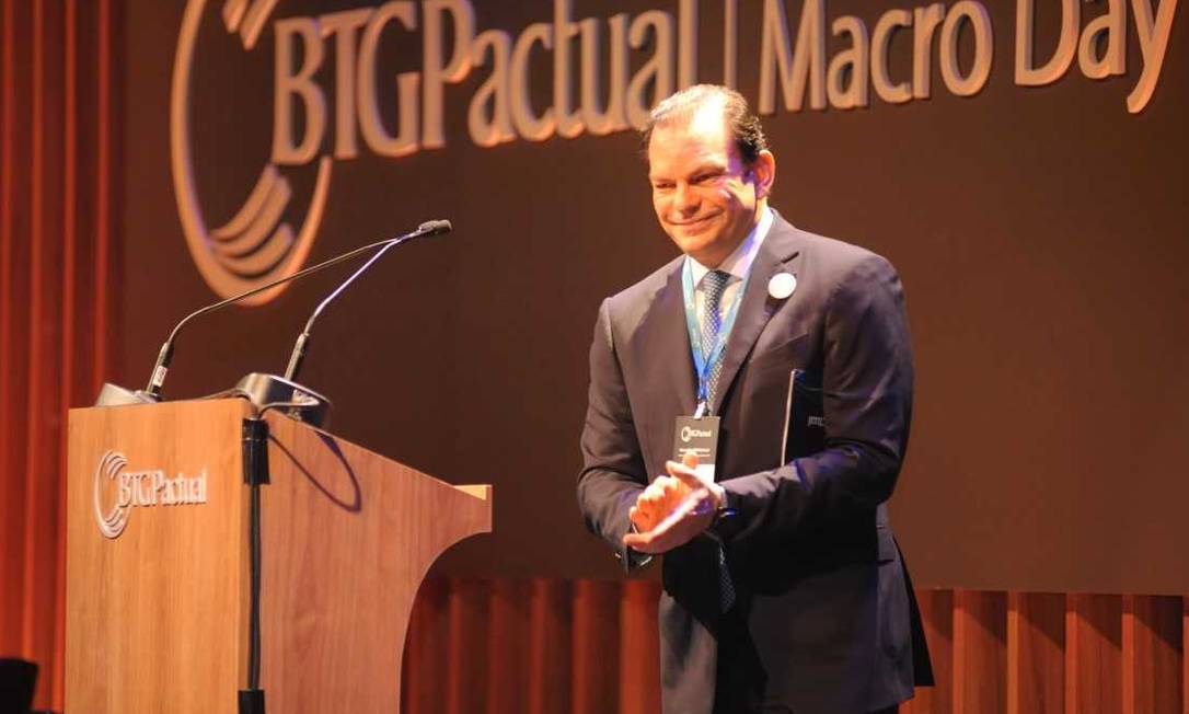 
O presidente do BTG, Roberto Sallouti, acredita em reomada de IPOs em 2019
Foto:
Raul Junior
/
Divulgação
