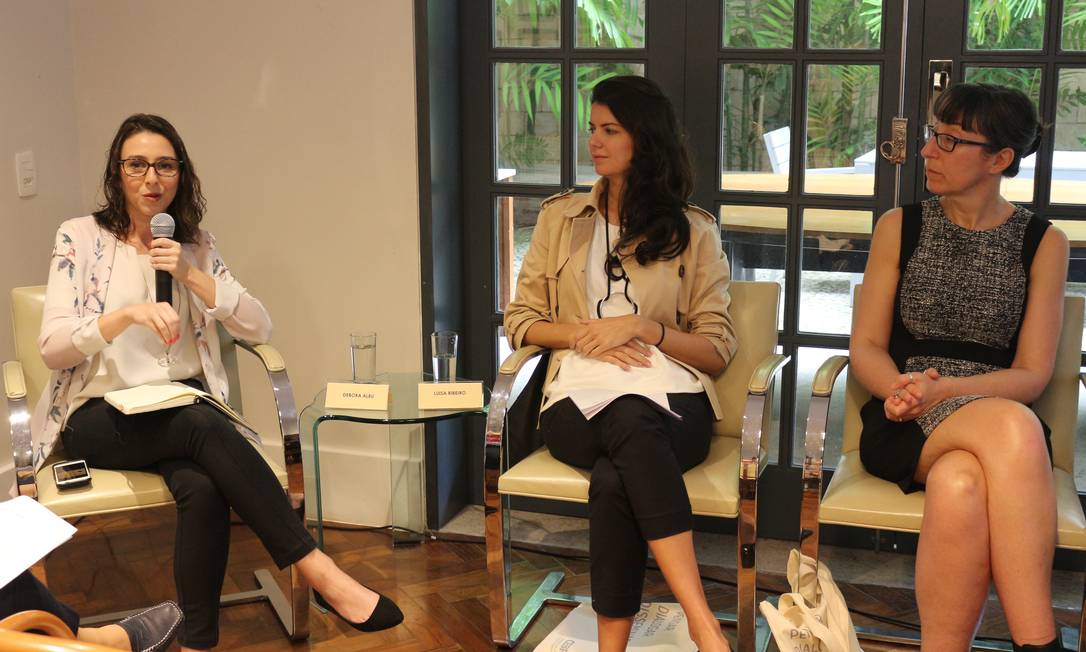 Débora Albu, Luisa Ribeiro e Ann O'Dea participaram de debate no Centro Brasileiro de Relações Internacionais Foto: Beatriz Garcia/Cebri