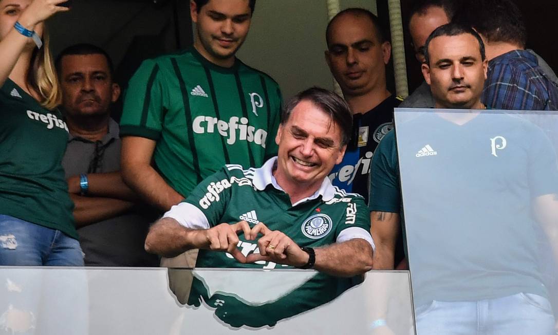 Bolsonaro está em São Paulo para ver jogo do Palmeiras