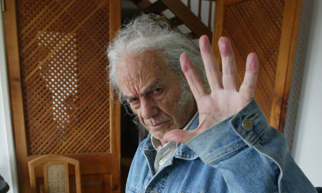 Antologia do chileno Nicanor Parra reúne 75 poemas - Portal Uai