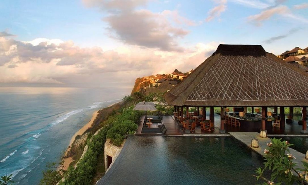 O conglomerado francês de luxo LVMH Moët Hennessy Louis Vuitton já é dono da rede de hotéis Bulgari, entre os quais o Bulgari Resort Bali Foto: Reprodução do site