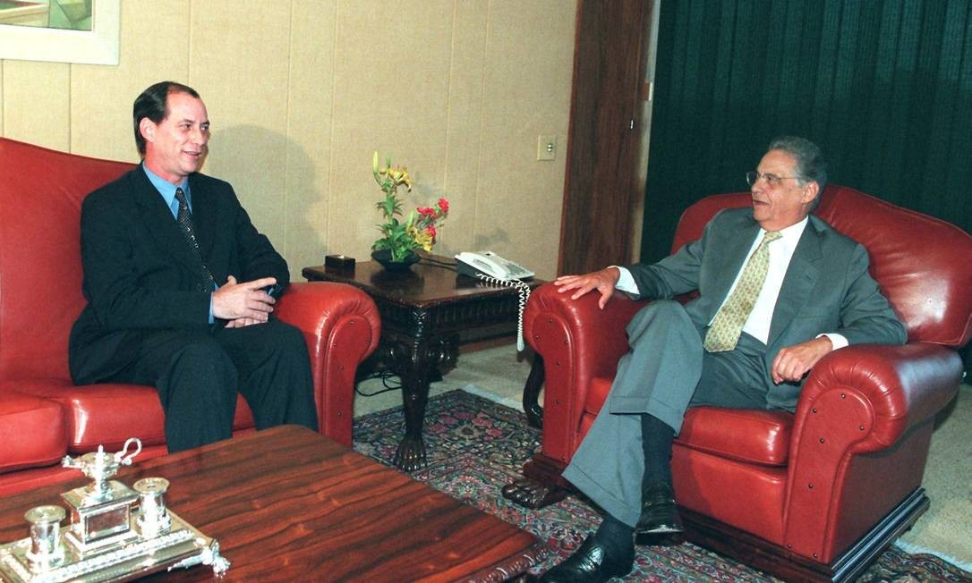 Ciro Gomes e Fernando Henrique Cardoso em 1999 Foto: Roberto Stuckert Filho / Agência O Globo