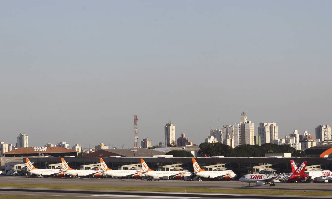 Aeroporto de Congonhas, em São Paulo
Foto:
Michel Filho
/
Agência O Globo/11-6-2015
