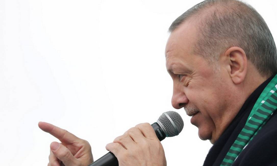 O presidente turco Recep Tayyip Erdogan: mais de 55 mil pessoas foram presas desde a tentativa de golpe, em 2016 Foto: HANDOUT / REUTERS