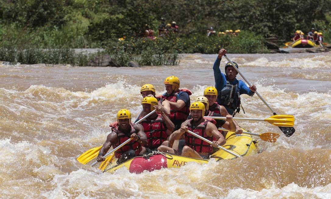 Três Rios se prepara para a alta temporada de rafting - Jornal O Globo