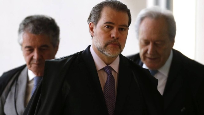 Decisões no apagar das luzes movimentaram o STF na véspera do recesso Foto: Jorge William / Agência O Globo