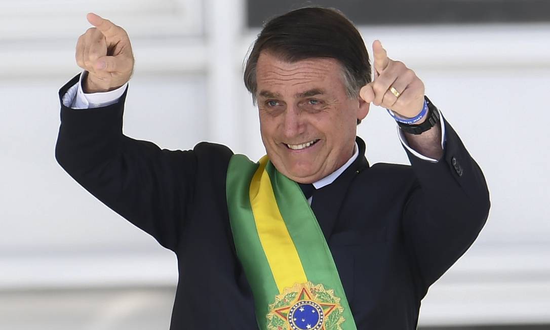 Resultado de imagem para FOTO DO PRESIDENTE bOLSONARO