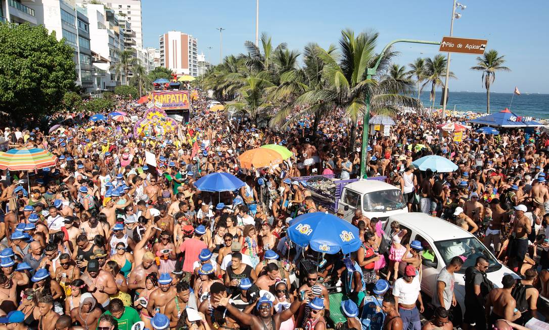Notícias, Carnaval de rua do Rio terá menos desfiles na Zona Sul este ano,  diz Riotur