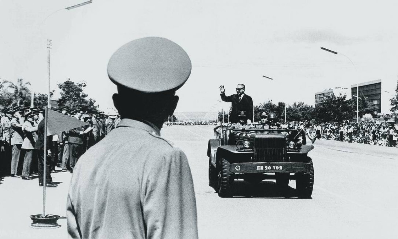 A posse mais emocionante que fotografei foi a que n&atilde;o houve" - &Eacute;poca