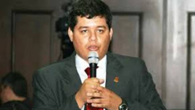 Juiz do Supremo Tribunal de Justiça venezuelano, Christian Zerpa diz estar disposto a colaborar com as investigações contra o governo de Nicolás Maduro Foto: Reprodução/ El Nacional/GDA