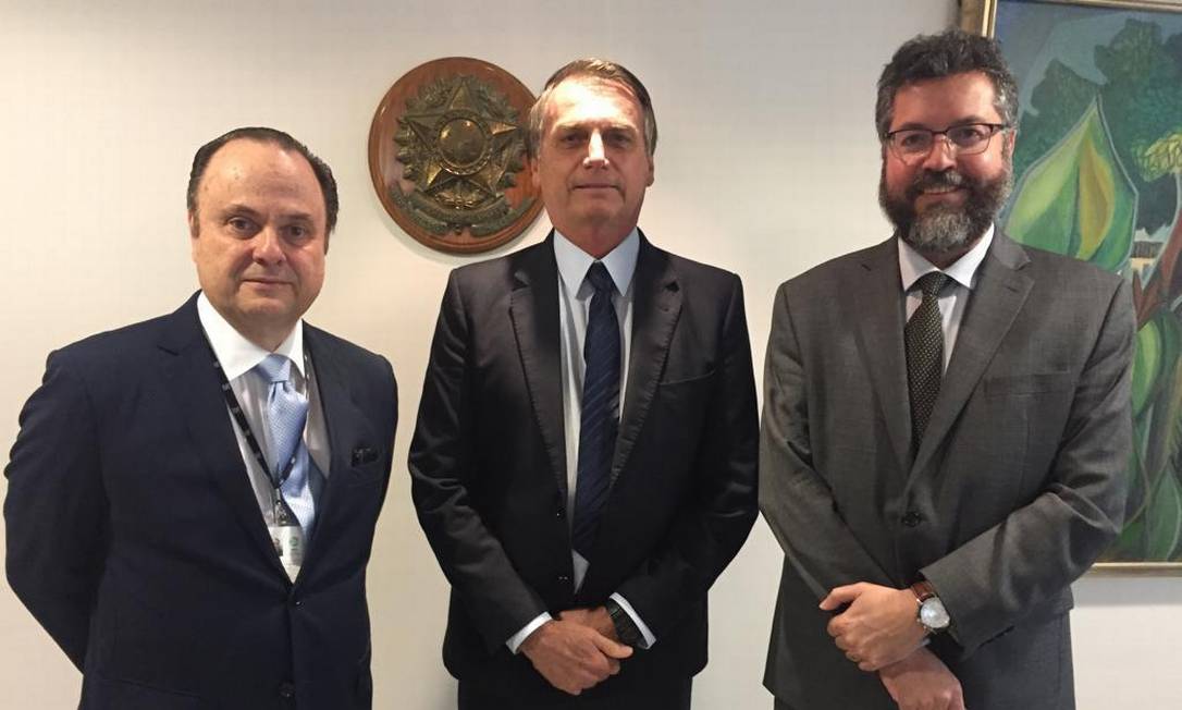 Mário Vilalva, Jair Bolsonaro e Ernesto Araújo Foto: Divulgação