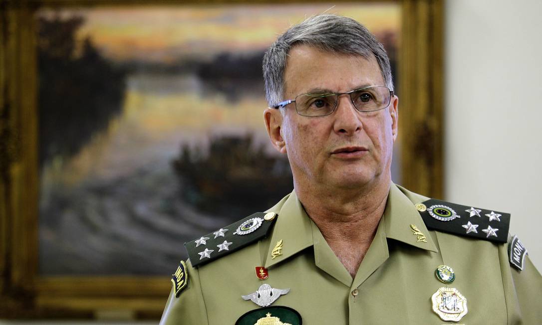 O novo comandante do Exército, general Edson Leal Pujol Foto: Jorge William / Agência O Globo