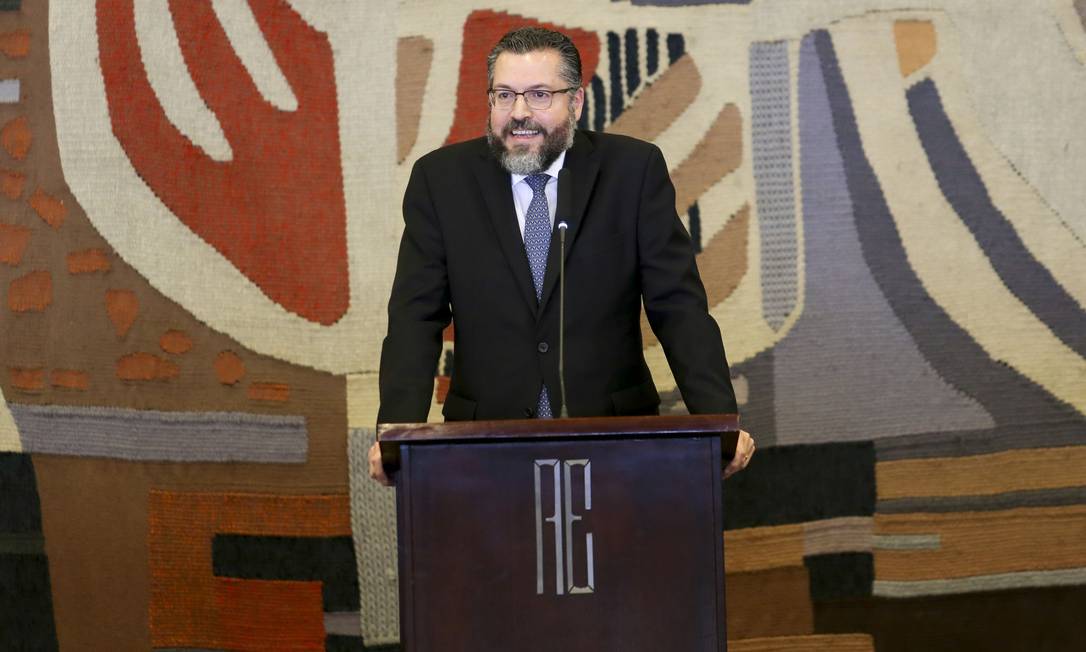 O ministro das Relações Exteriores, Ernesto Araújo, durante solenidade de transmissão de cargo Foto: Fabio Rodrigues Pozzebom/Agência Brasil/02-01-2019