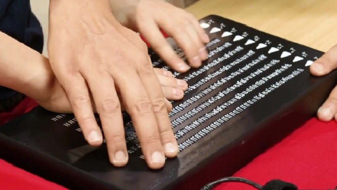  O Canute 360: leitor eletrônico em Braille - Foto: ReproduÃ§Ã£o da internet/Bristol Braille Technology