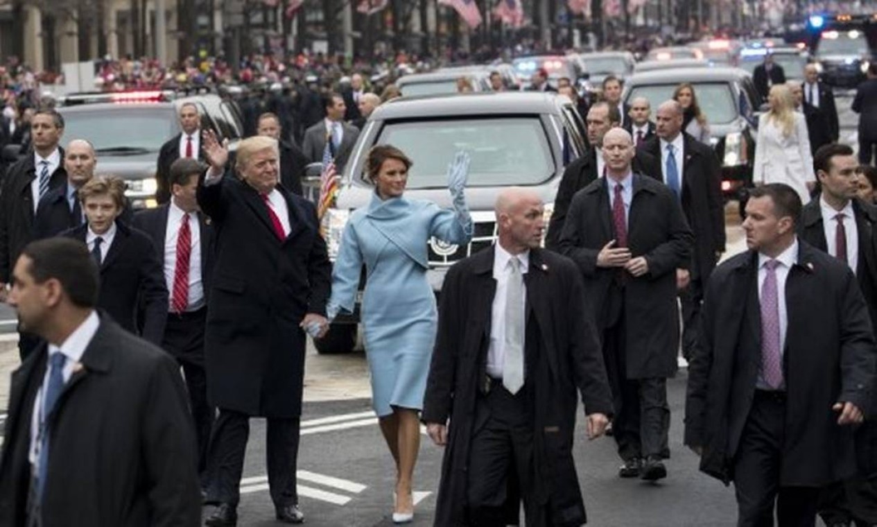 Posse de presidente dos EUA teve US 10 mil para maquiagem e conta