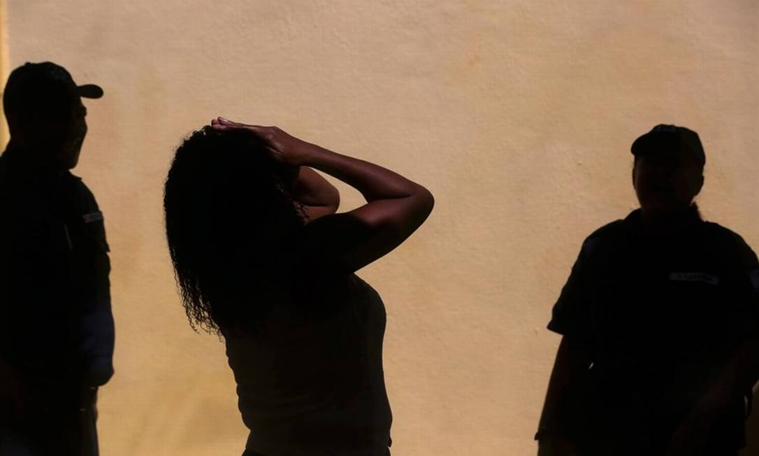 Inércia: 1,2 milhão de casos de violência doméstica estavam pendentes nos tribunais em 2017 Foto: Custódio Coimbra / Agência O Globo/11-5-2018