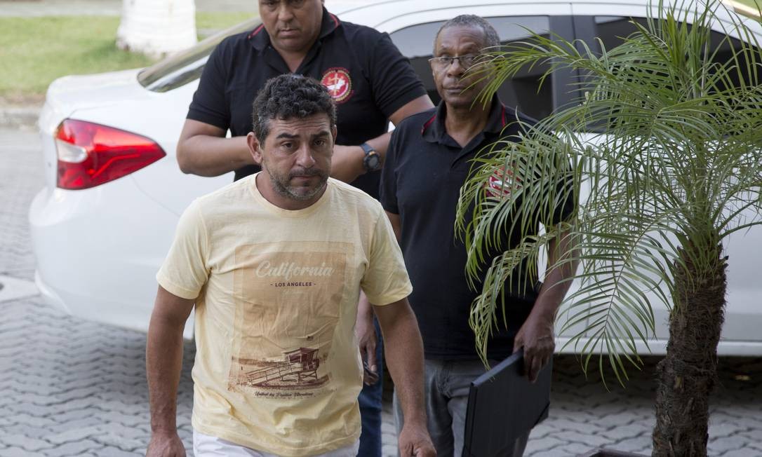 Denunciado por envolvimento com a milícia de Rio das Pedras, Benedito Aurélio Ferreira Carvalho chega preso à Cidade da Polícia Márcia Foletto / Márcia Foletto