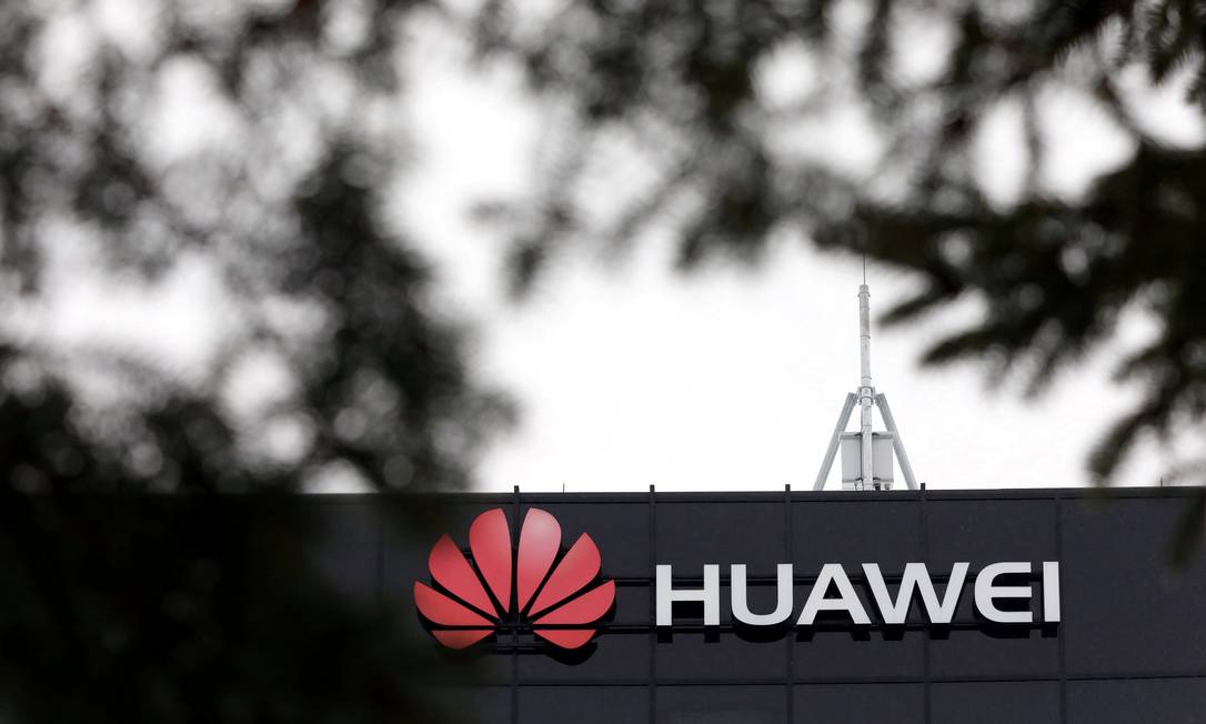Governos do ocidente suspeitam que Huawei pode ser usada para espionagem pela China Foto: Chris Wattie / REUTERS