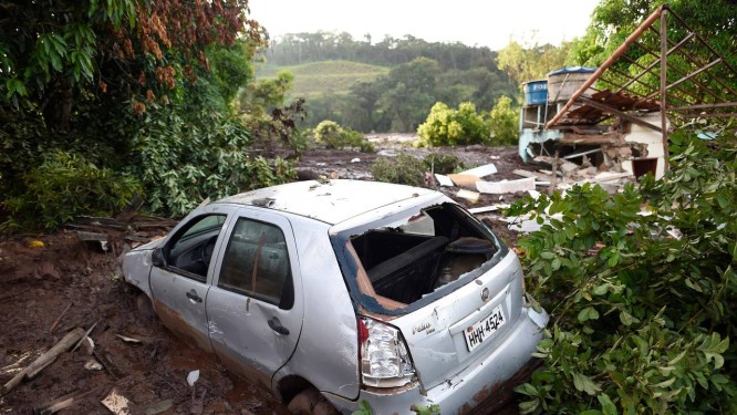 Casa em Brumadinho atingida pelo mar de lama da barragem da Vale que se rompeu Foto: DOUGLAS MAGNO / AFP