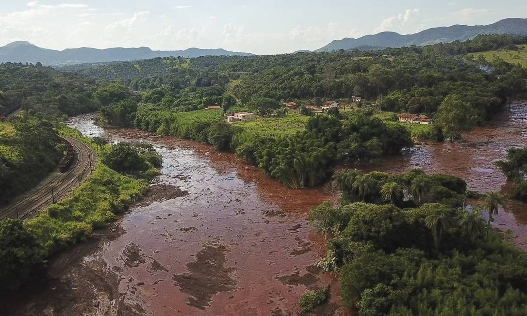 Outra visão aérea, desta vez da região do Córrego do Feijão, próximo à Brumadinho. A foto é de um dia após o desastre. Pedro Vilela / Getty Images
