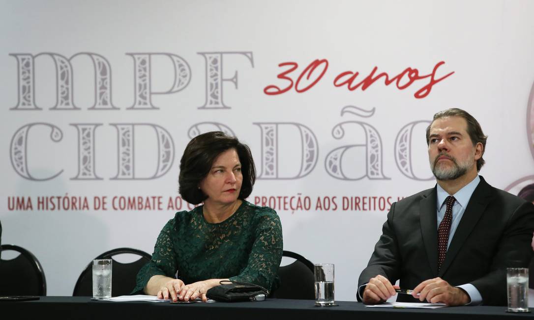 A procuradora-geral da República, Raquel Dodge, e o presidente do STF, ministro Dias Toffoli Foto: Ailton de Freitas/Agência O Globo/05-10-2018