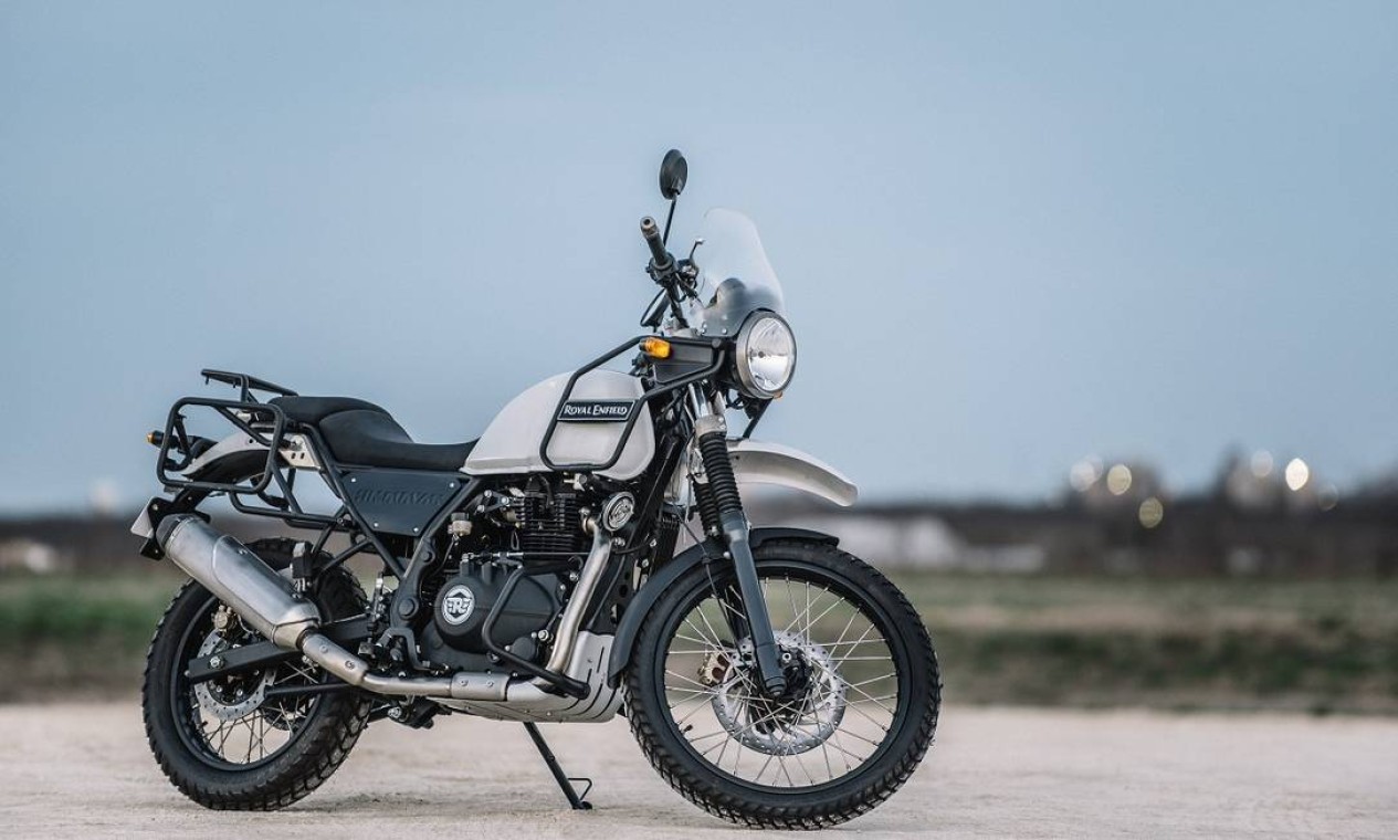 Pilotamos a Himalayan, a trail da Royal Enfield que era esperada