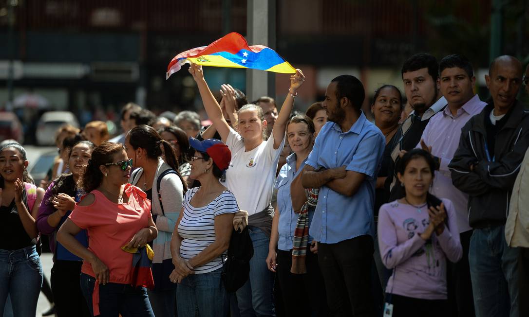 Jornalistas Franceses Detidos Na Venezuela São Deportados - Jornal O Globo