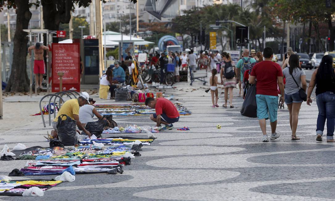 Informalidade bate recorde ao atingir 35,42 milhões de trabalhadores em ...