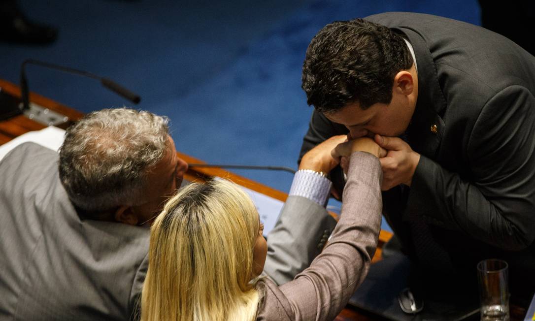 Davi Alcolumbre agradece o apoio dos colegas na eleição do Senado Foto: Daniel Marenco / Agência O Globo