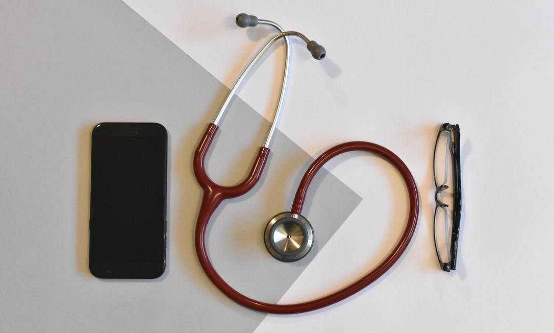 Médicos brasileiros poderão realizar consultas online, assim como telecirurgias e telediagnóstico Foto: Pixabay