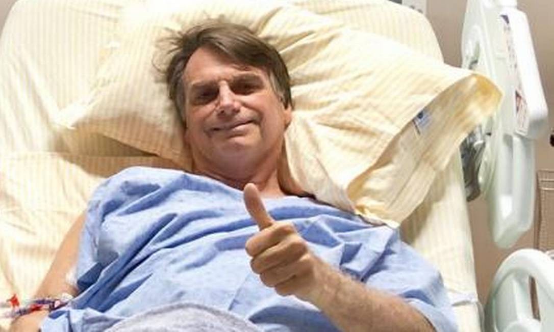 Bolsonaro passa por um segunda cirurgia no dia 12 de setembro, dessa vez no Einstein. O procedimento foi necessário porque foi identificada uma aderência que obstruía o intestino delgado. Reprodução 13/09/2018