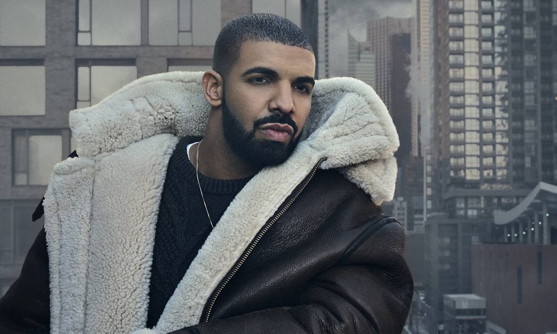 Drake posa em sua cidade natal, Toronto Foto: Divulgação