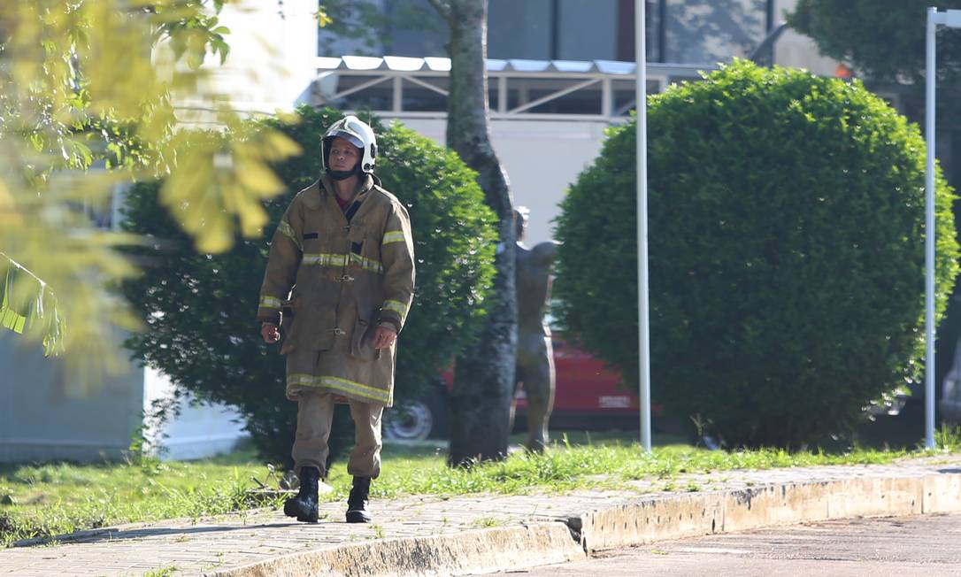 Incêndio deixa dez mortos no alojamento da base do Flamengo no Ninho do Urubu Foto: Fabiano Rocha