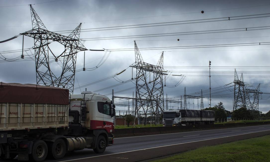 EC São Paulo ( SP ) 10/01/2018 Rede de transmissão de energia elétrica no interior do estado de São Paulo . Foto: Edilson Dantas / Agencia O Globo Foto: Edilson Dantas / Agência O Globo