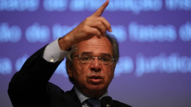 O ministro da Economia, Paulo Guedes Foto: Pilar Olivares / Reuters