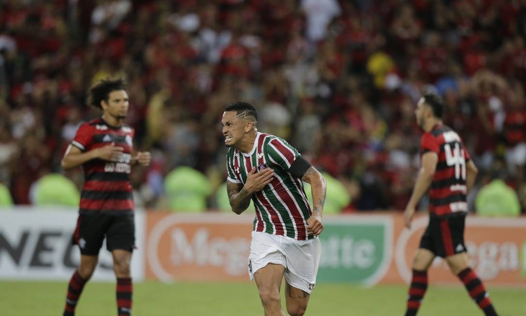 Luciano comemora o gol da vit&oacute;ria sobre o Flamengo MARCELO THEOBALD / Ag&ecirc;ncia O Globo