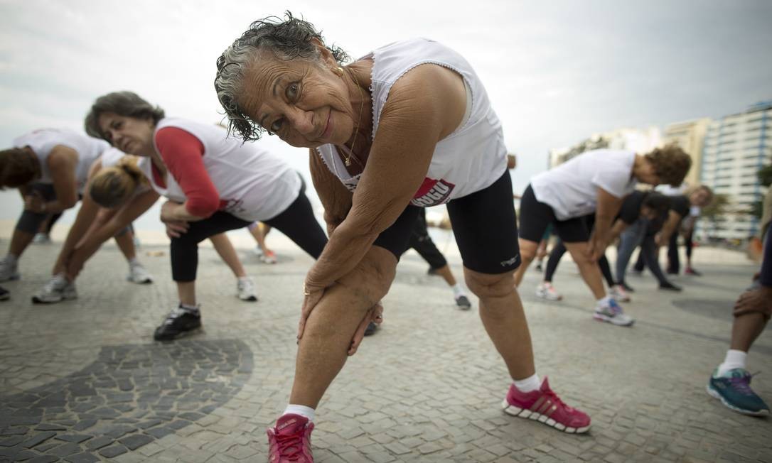 Dados do IBGE apontam que, até 2040, a proporção de idosos na população brasileira deve superar a de crianças e adolescentes. O governo federal estima uma economia de R$ 4,497 trilhões em 20 anos após aprovação do texto Foto: Márcia Foletto / Agência O Globo