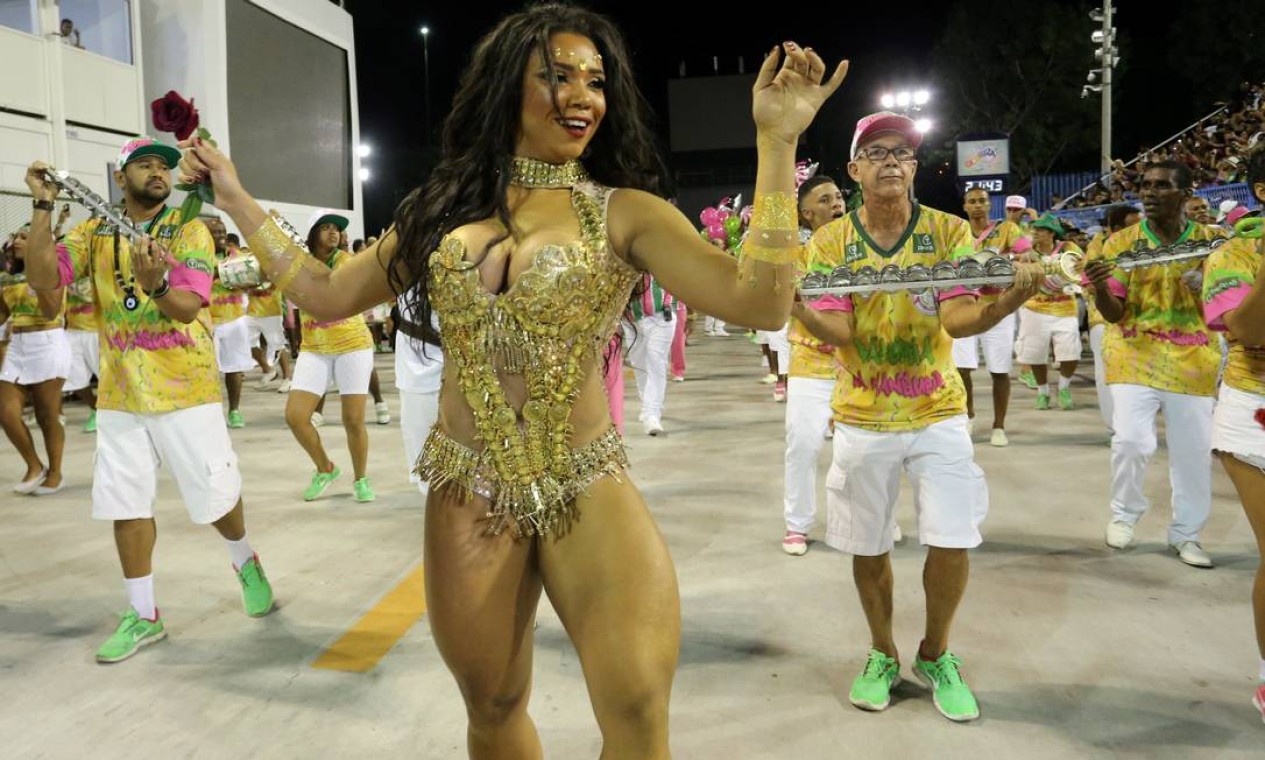 Confira as fotos de Evelyn Bastos, rainha de bateria da Mangueira - Jornal  O Globo