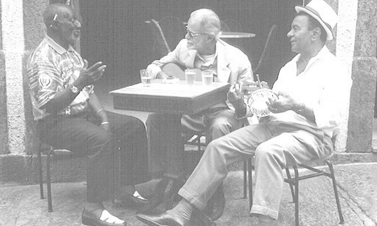Trio de bambas: Nelson Sargento, Guilherme de Brito e Monarco em 2000 Foto: Divulgação