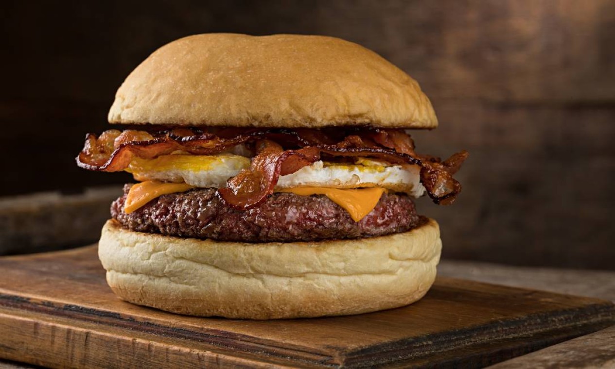 Dez Hambúrgueres Com Bacon Para Você Ficar Babando Jornal O Globo