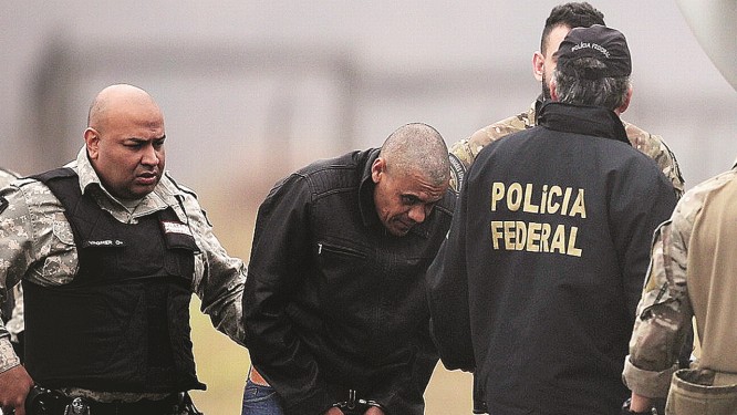 Investigador do caso Adlio acredita que esfaqueador sofre de distrbio mental Foto: Ricardo Moraes / Agncia O Globo