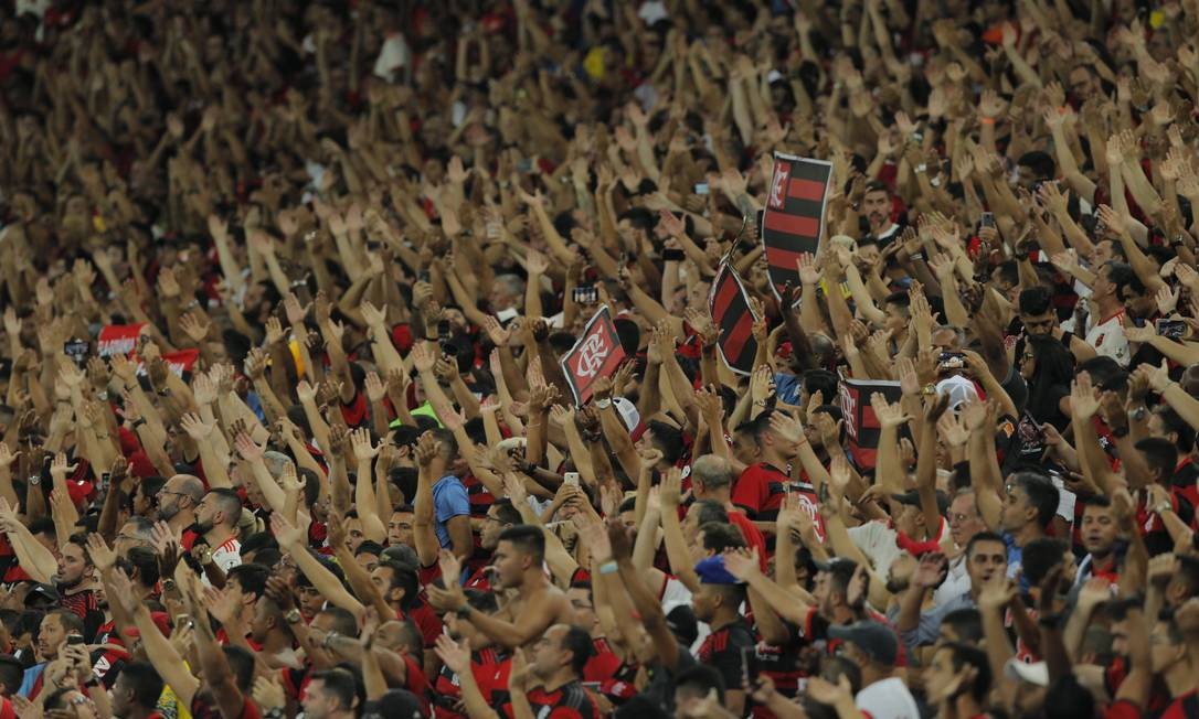 Torcida do Flamengo faz festa no Maracanã Foto: Alexandre Cassiano / Alexandre Cassiano