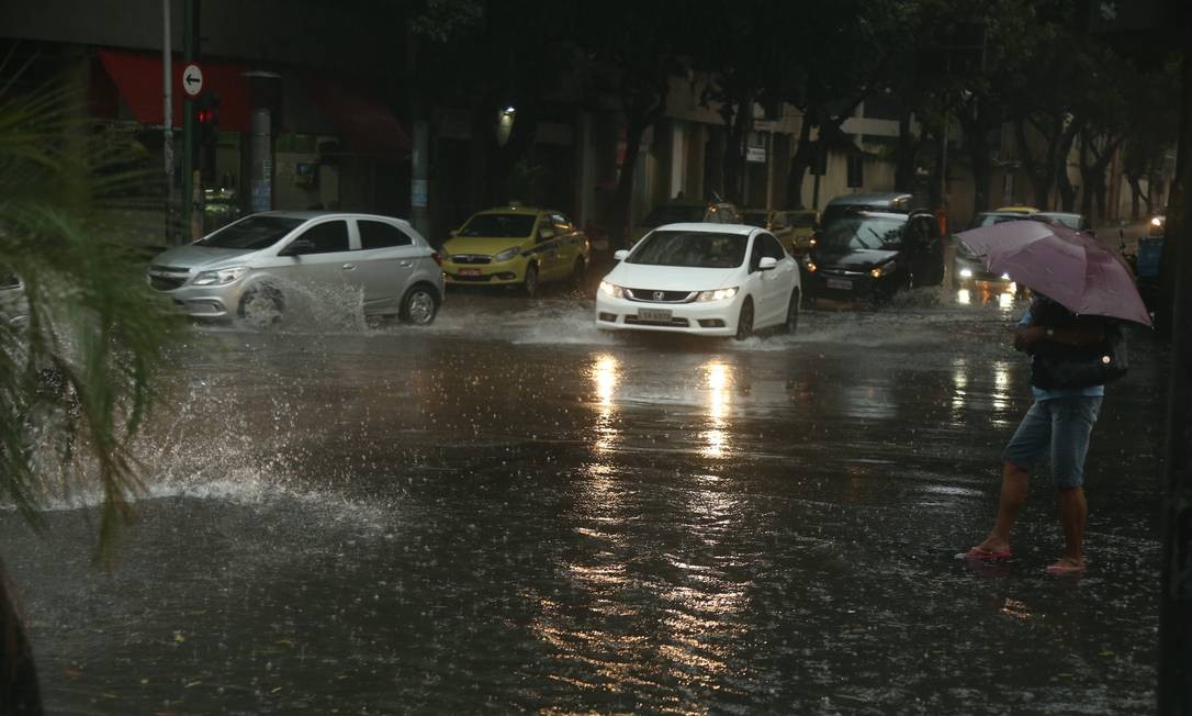 Após Forte Chuva Rio Retorna Ao Estágio De Normalidade Jornal O Globo 